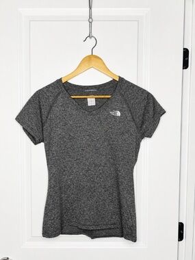 The North Face Women's Charcoal Gray V-Neck Short Sleeve Tee